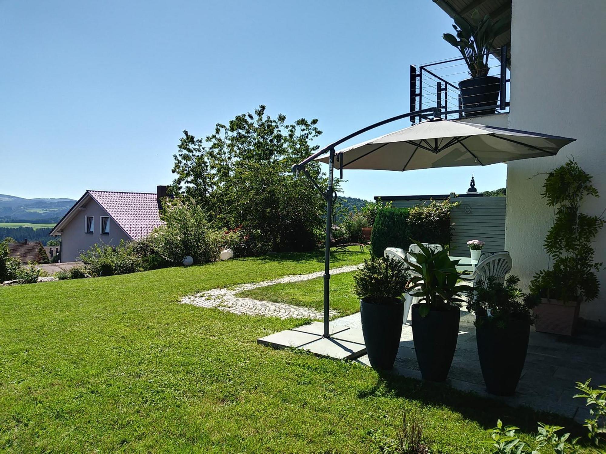 Ferienwohnungen Alpenblick Mit Garten -Panoramasauna- Kirchdorf im Wald Kültér fotó